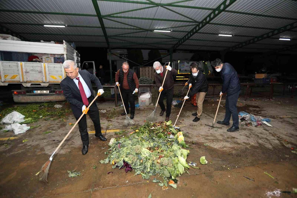 Mezitli'de kompost üretimine destek