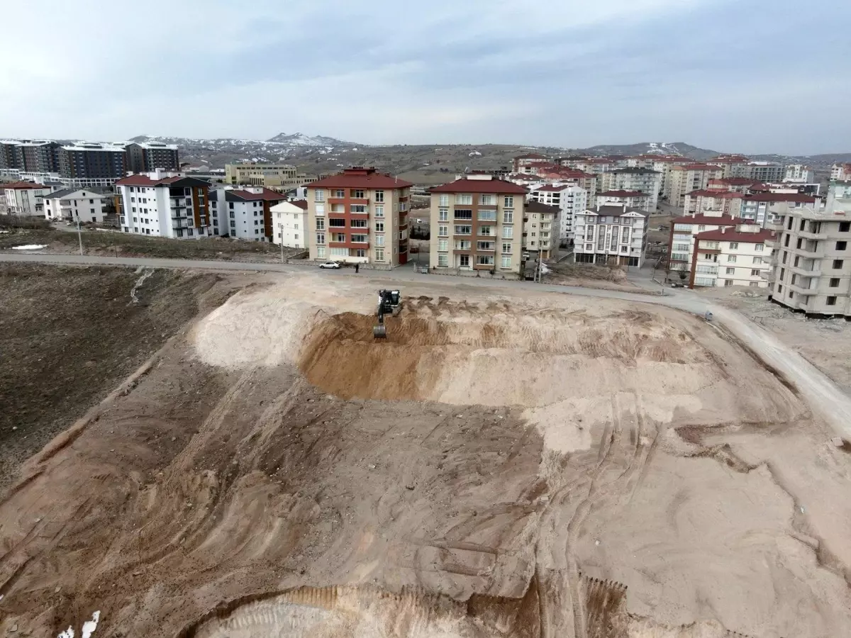 Son dakika haber | Nevşehir Belediyesi Cevher Dudayev Mahallesi\'ne yeni park kazandırıyor