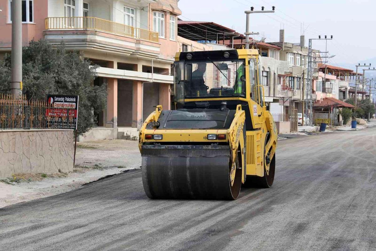 Samandağ\'a 11 kilometre beton asfalt
