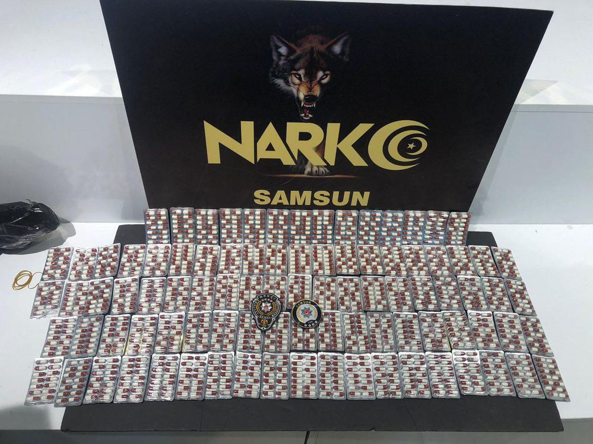 Samsun\'da bekçiler 1287 kapsül sentetik hap ele geçirdi