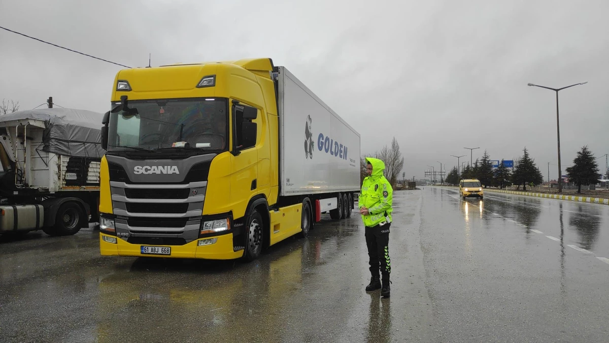 Seydişehir Antalya yolu çekici türü araçlara kapatıldı