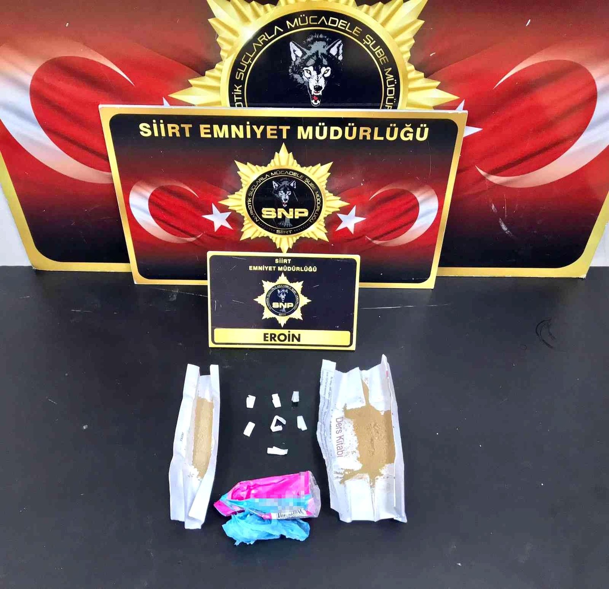 Siirt\'te 7 fişek eroin ele geçirildi