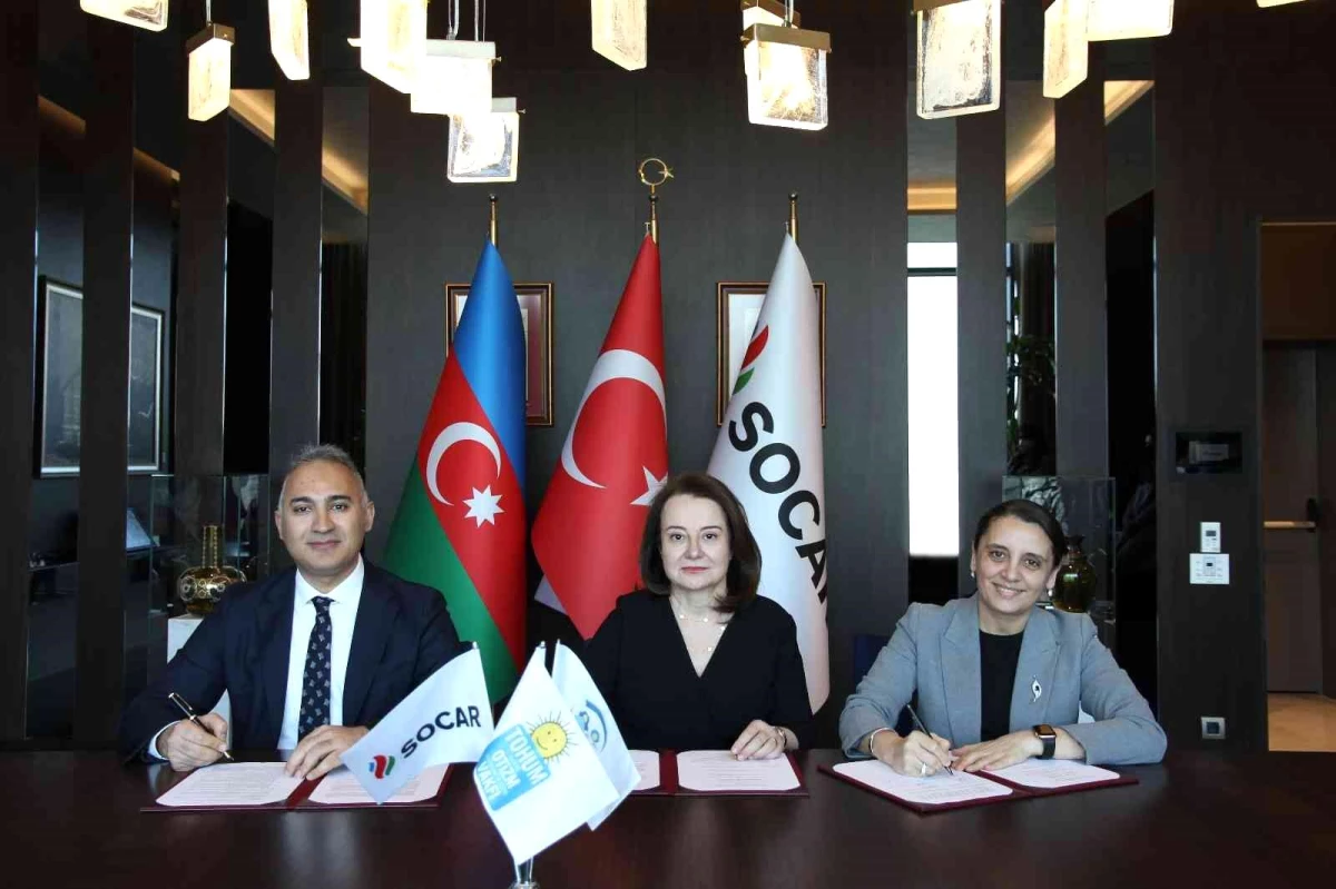Azerbaycan\'daki otizmli çocukların eğitimi için uluslararası iş birliği