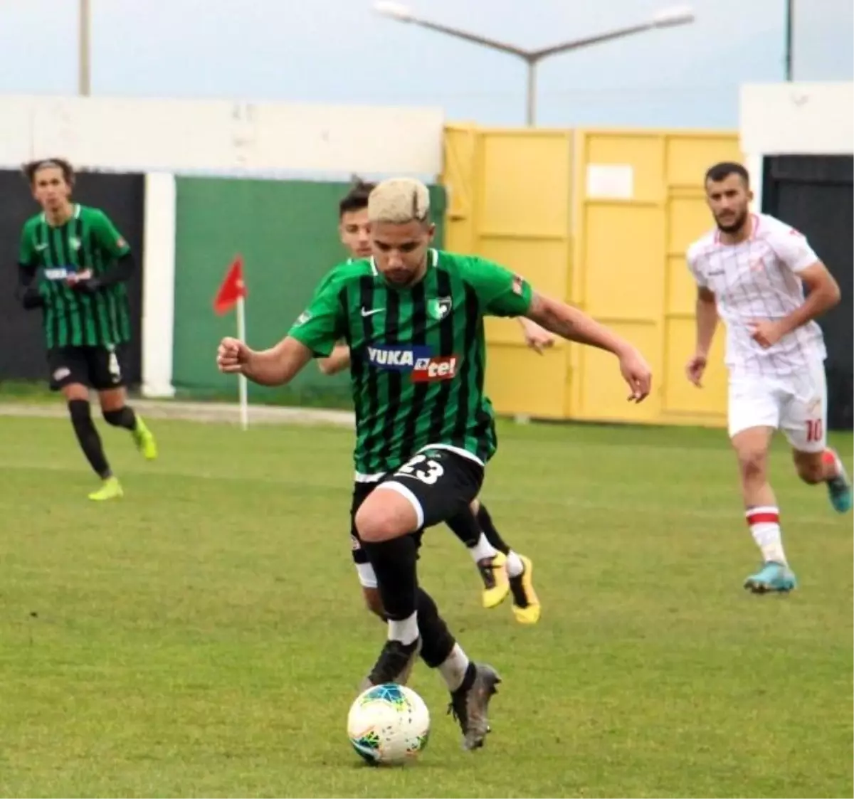 Denizlispor\'un gençleri Boluspor engelini 3 golle geçti