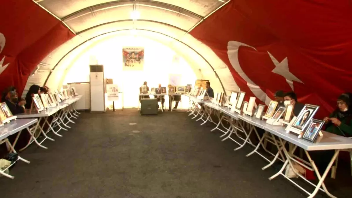 Evlat nöbetindeki ailelerden CHP Genel Başkanı Kılıçdaroğlu'na tepki