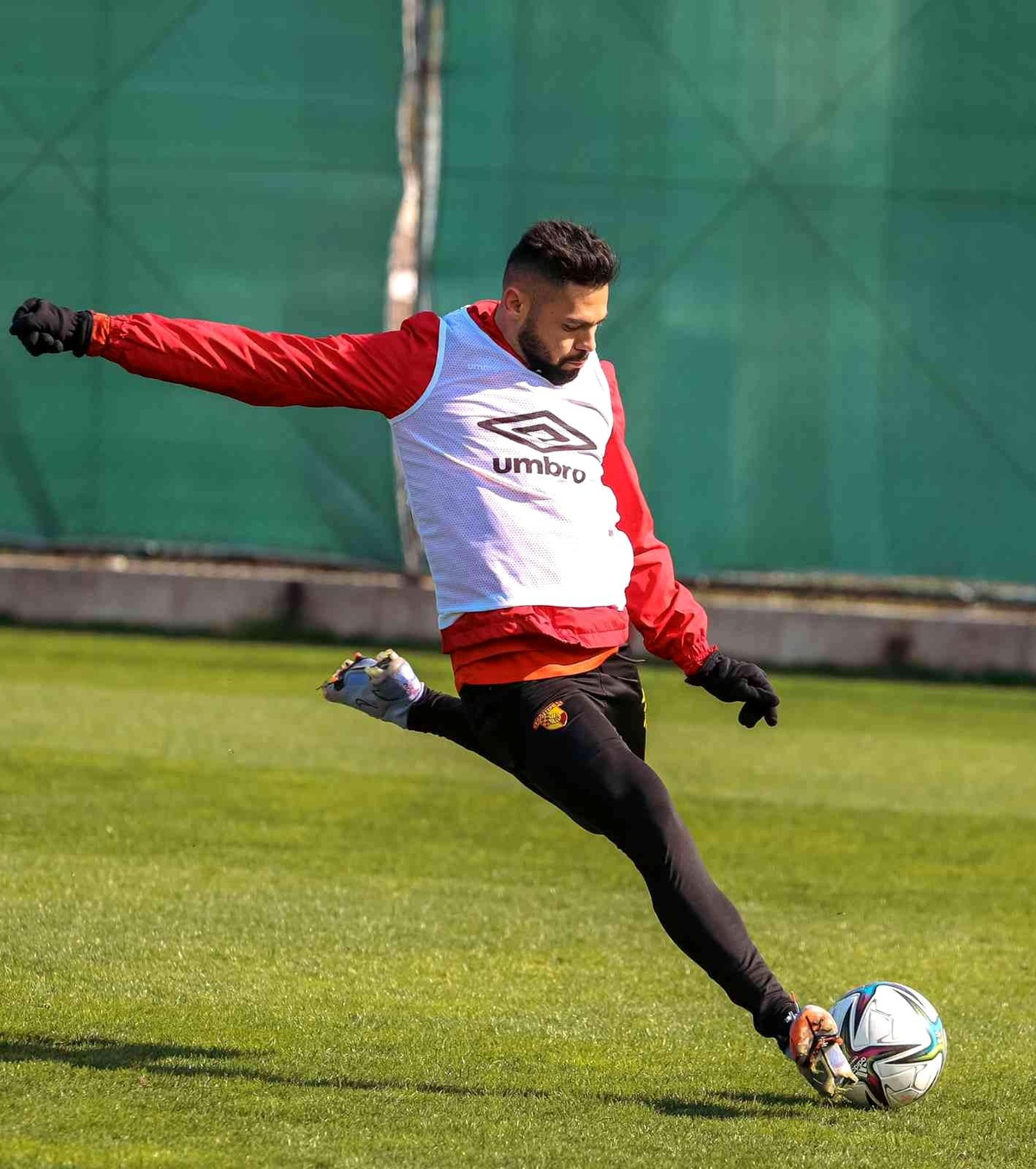 Göztepe, Giresunspor\'a hazırlanıyor