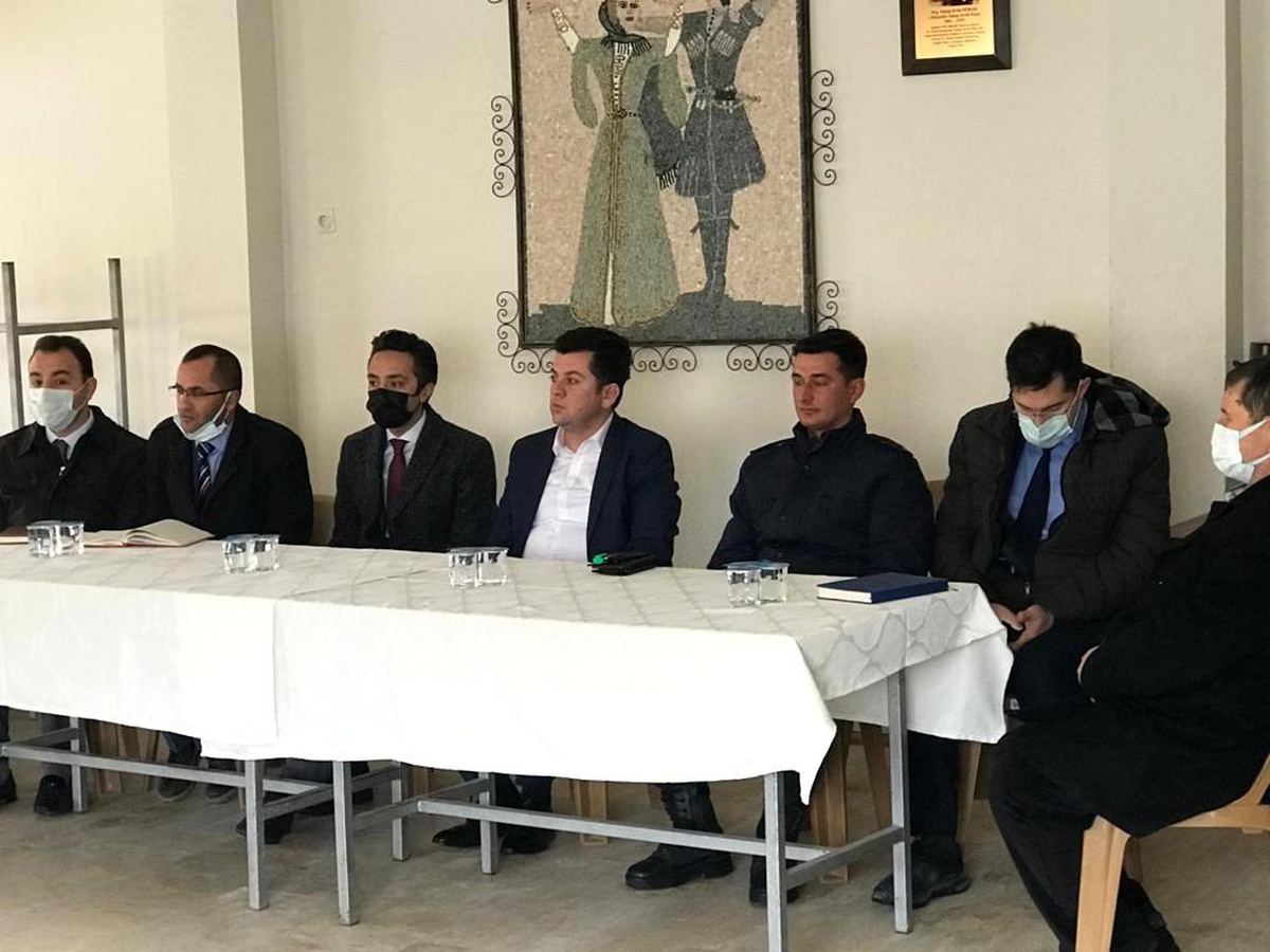 Kaymakam Kapar, köy sakinlerinin taleplerini dinledi