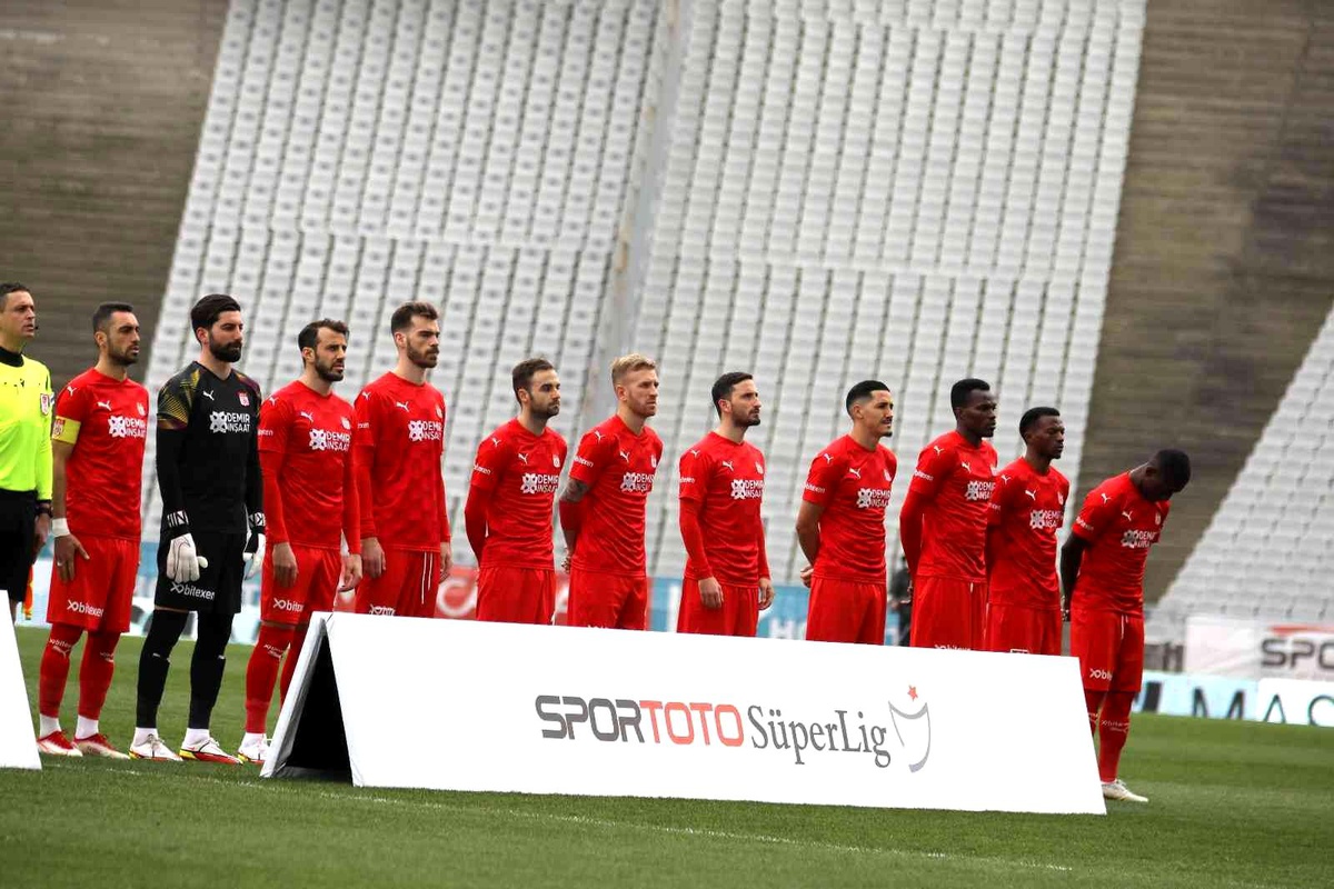 Sivasspor\'da zorlu Beşiktaş maçı öncesi 4 eksik
