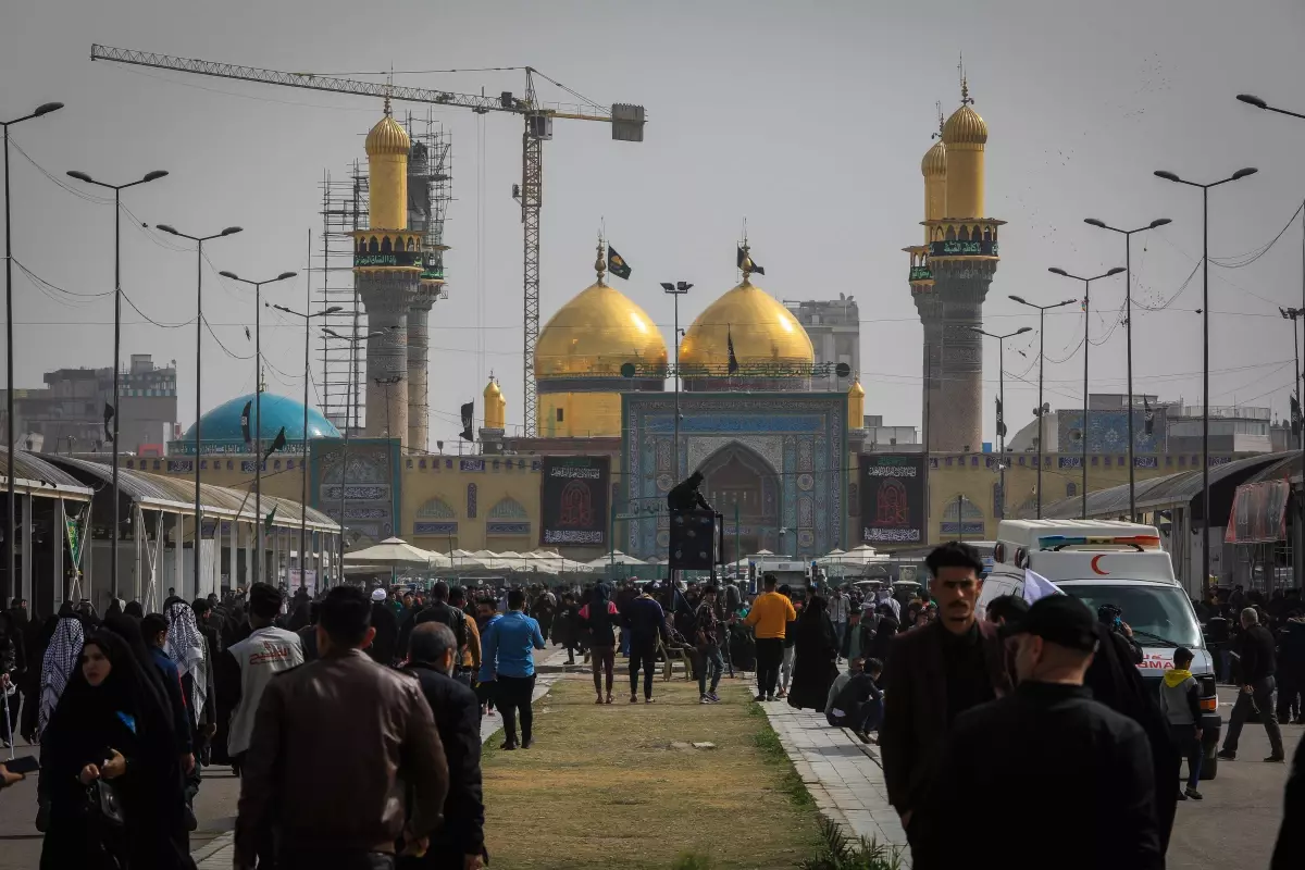 Türkiye'nin Bağdat Büyükelçisi Güney, İmam Kazım'ı anma etkinliklerine katıldı