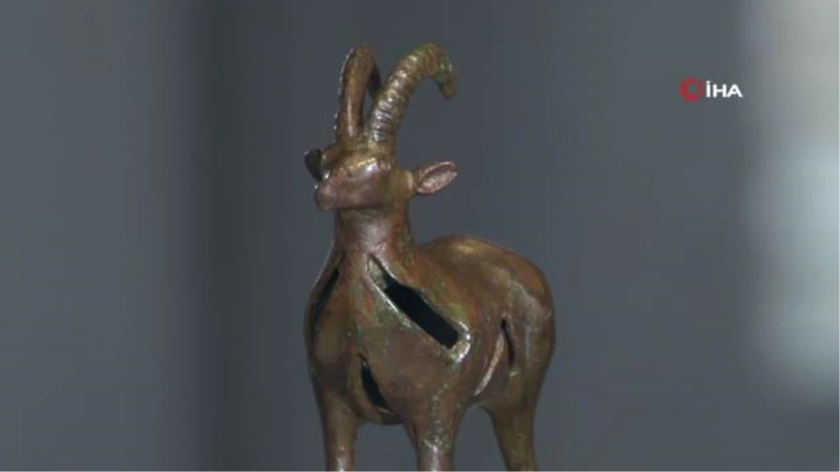 Türkiye'ye geri getirilen 28 tarihi eser İstanbul Arkeoloji Müzesi'nde sergileniyor