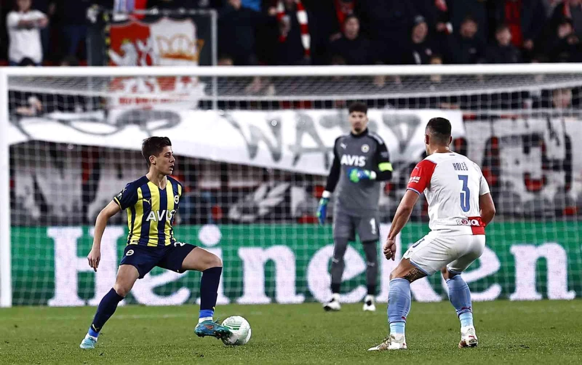 UEFA Konferans Ligi: Slavia Prag: 3 Fenerbahçe: 2 (Maç sonucu)