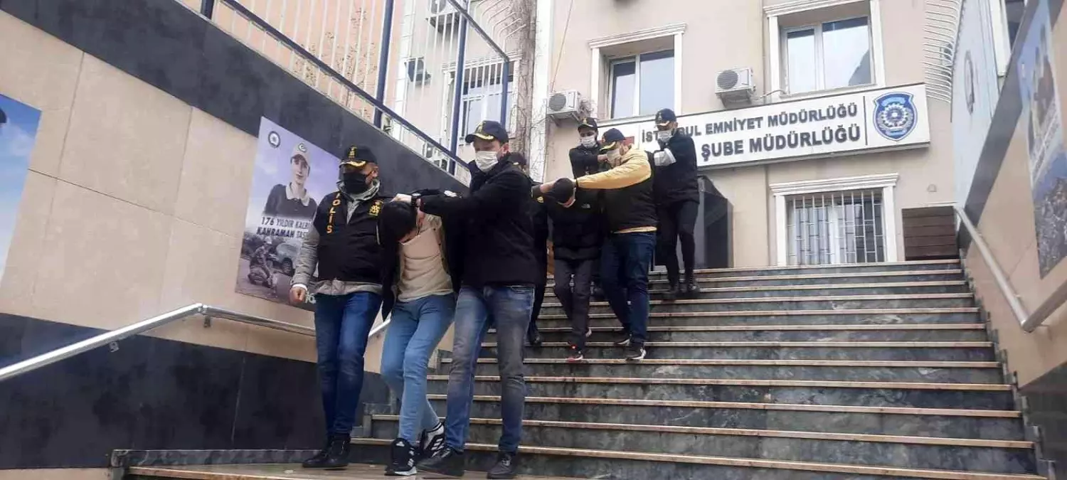 Zeytinburnu\'nda yaklaşık 11 milyon TL gasp eden şüpheliler adliyeye sevk edildi