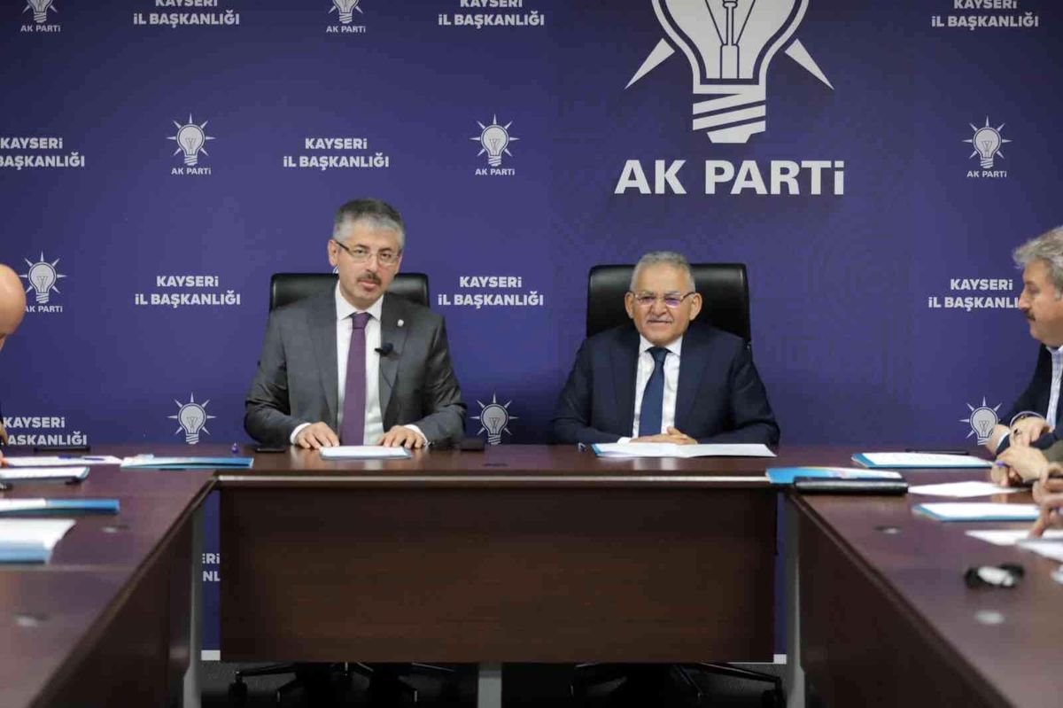 Büyükkılıç, istişare toplantısına katıldı