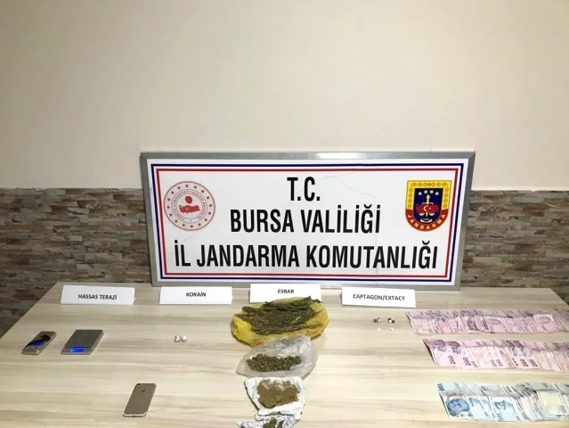 Son dakika haberleri: Bursa'da jandarmadan uyuşturucu tacirlerine operasyon: 2 tutuklama