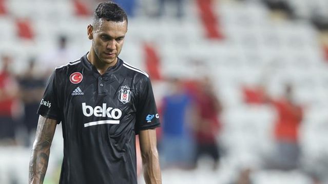 Josef de Souza'nın yaptığı paylaşım sevenlerini üzdü Deneyimli futbolcu dua  istiyor - Son Dakika