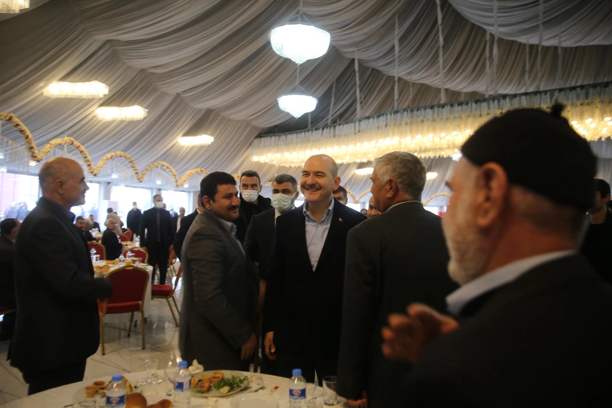 İçişleri Bakanı Süleyman Soylu Mardin\'de kanaat önderleriyle buluştu