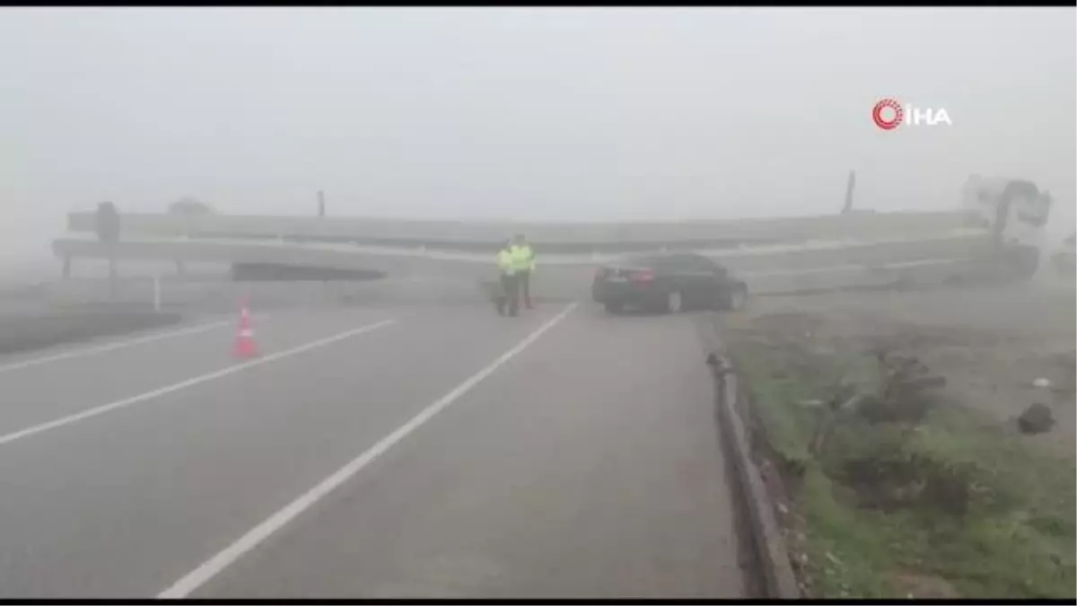 İslahiye'de beton blok yüklü tır yan yattı
