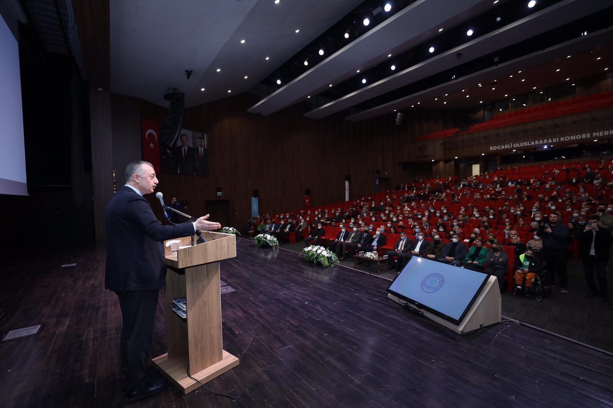 Kocaeli Büyükşehir Belediyesinden STK\'lere 5 milyon liralık destek