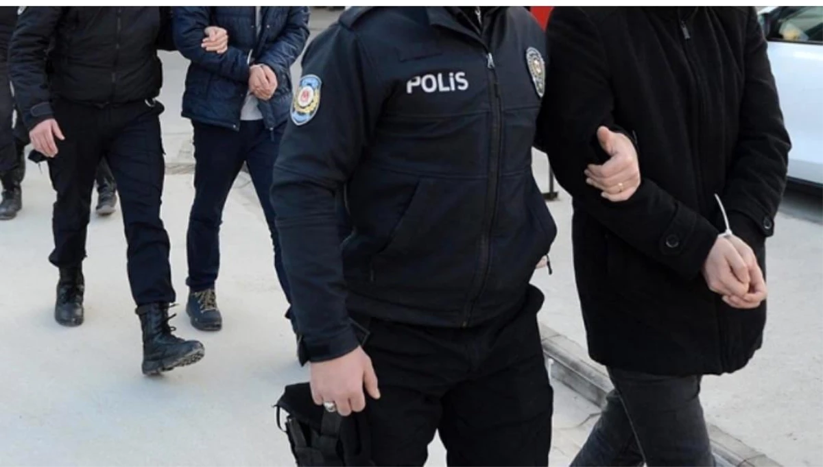 Konya\'da haklarında kesinleşmiş hapis cezası bulunan 2 hükümlü yakalandı