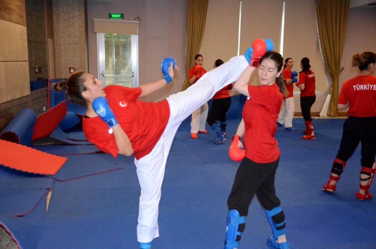 Milli takım, Avrupa Büyükler Karate Şampiyonası\'na Kocaeli\'de hazırlanıyor