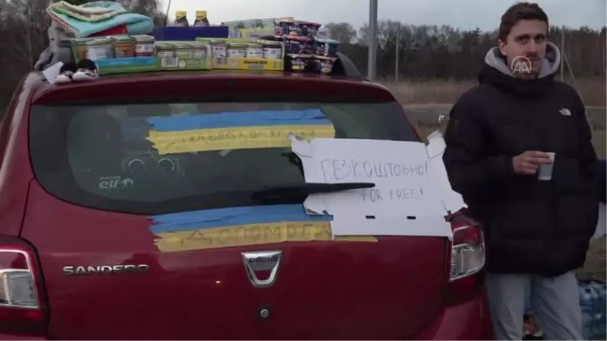 Son dakika: Rusya'nın Ukrayna'ya askeri müdahalesinin ardından siviller Polonya'ya gelmeye devam ediyor (2)