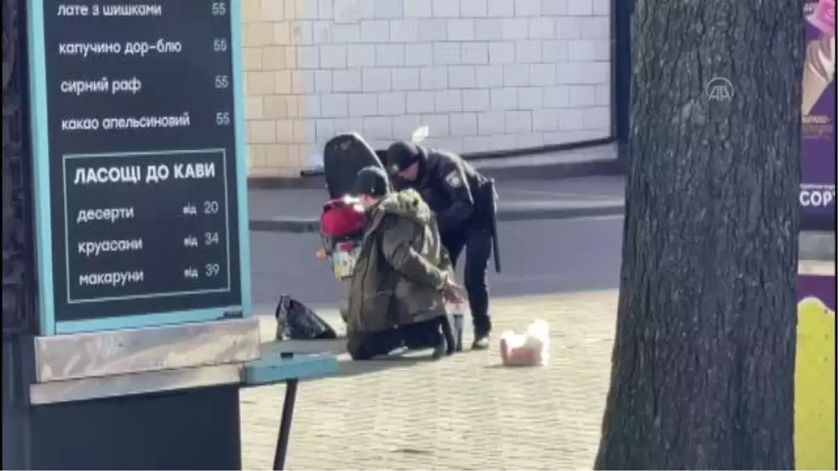 Son dakika haberleri... Ukrayna'nın başkenti Kiev'de çatışmalar devam ediyor - Polisin bir şüpheliyi gözaltına alması