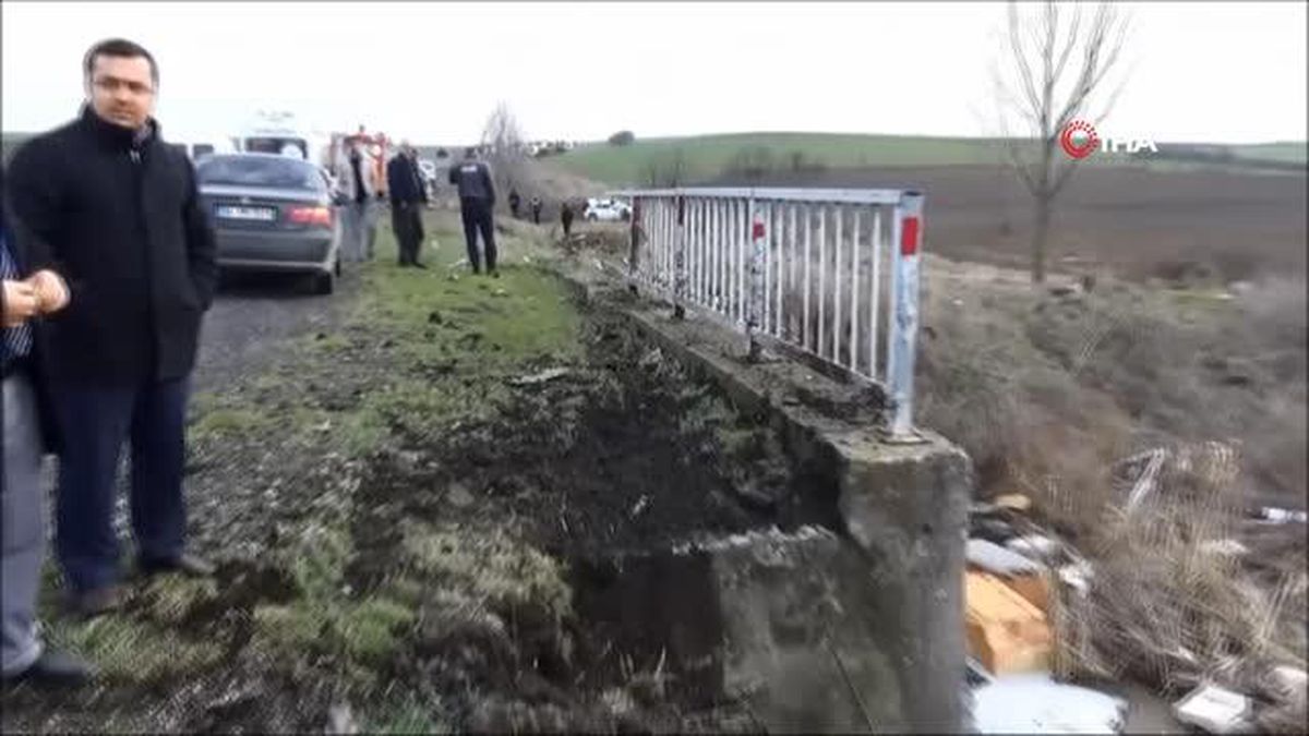 Yoldan çıkıp taklalar atan aracın sürücüsü yaralandı