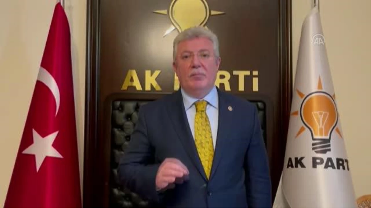 Son Dakika | AK Parti Grup Başkanvekili Akbaşoğlu, merhum Başbakan Erbakan\'ı andı