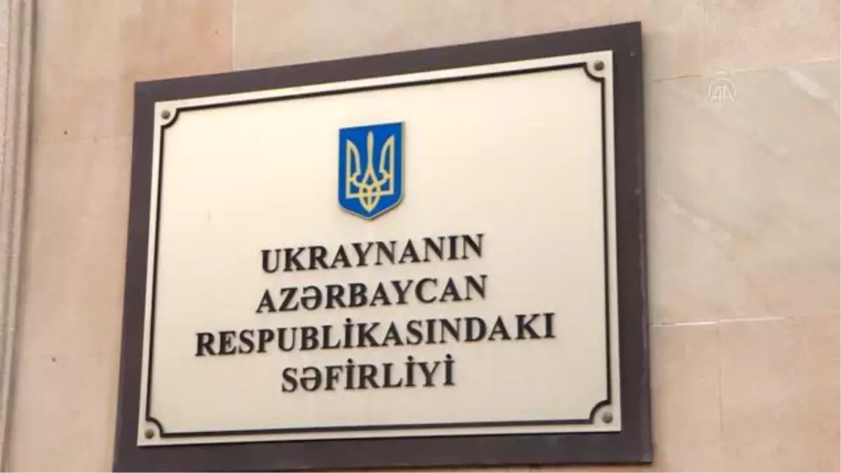 Azerbaycan'da Ukrayna'ya destek gösterisi