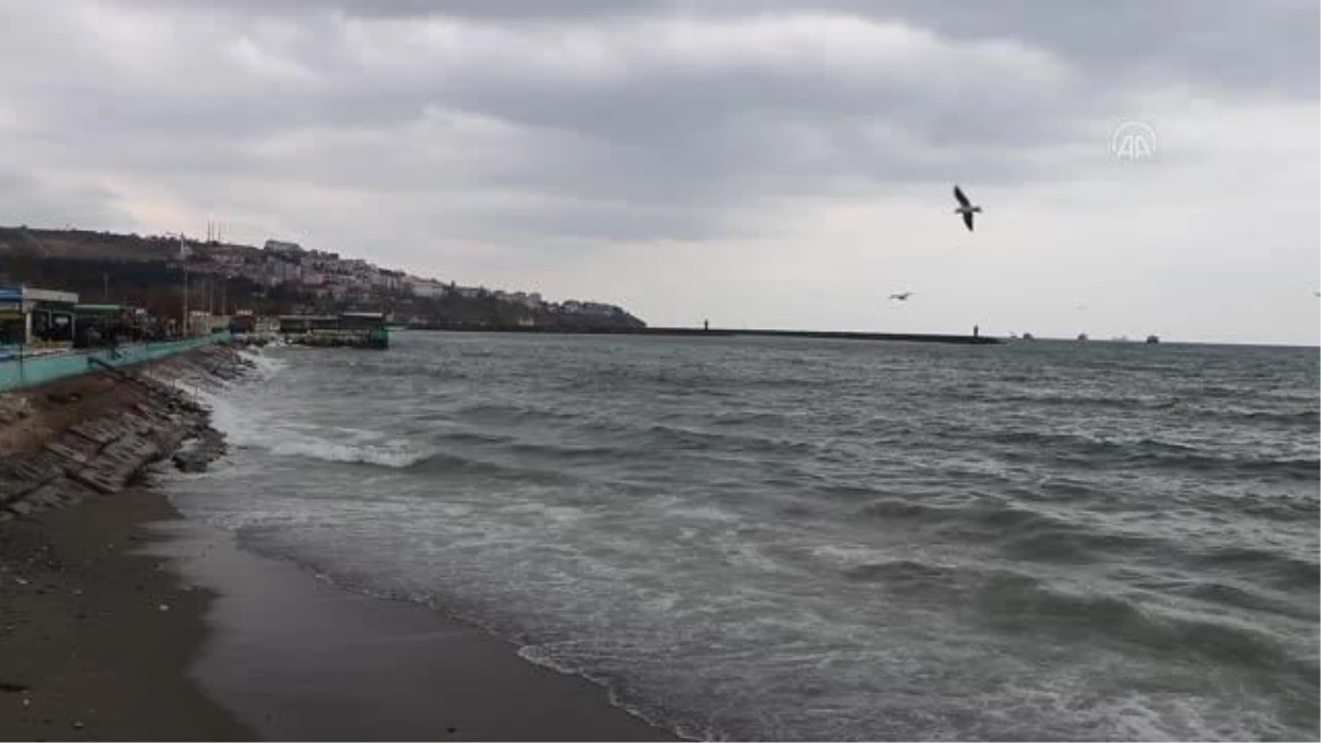 Marmara Denizi\'nde ulaşıma poyraz engeli