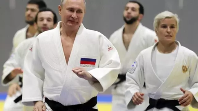 Putin'in başkanlığı askıya alındı! Hayatını değiştiren spordan kapı dışarı edildi