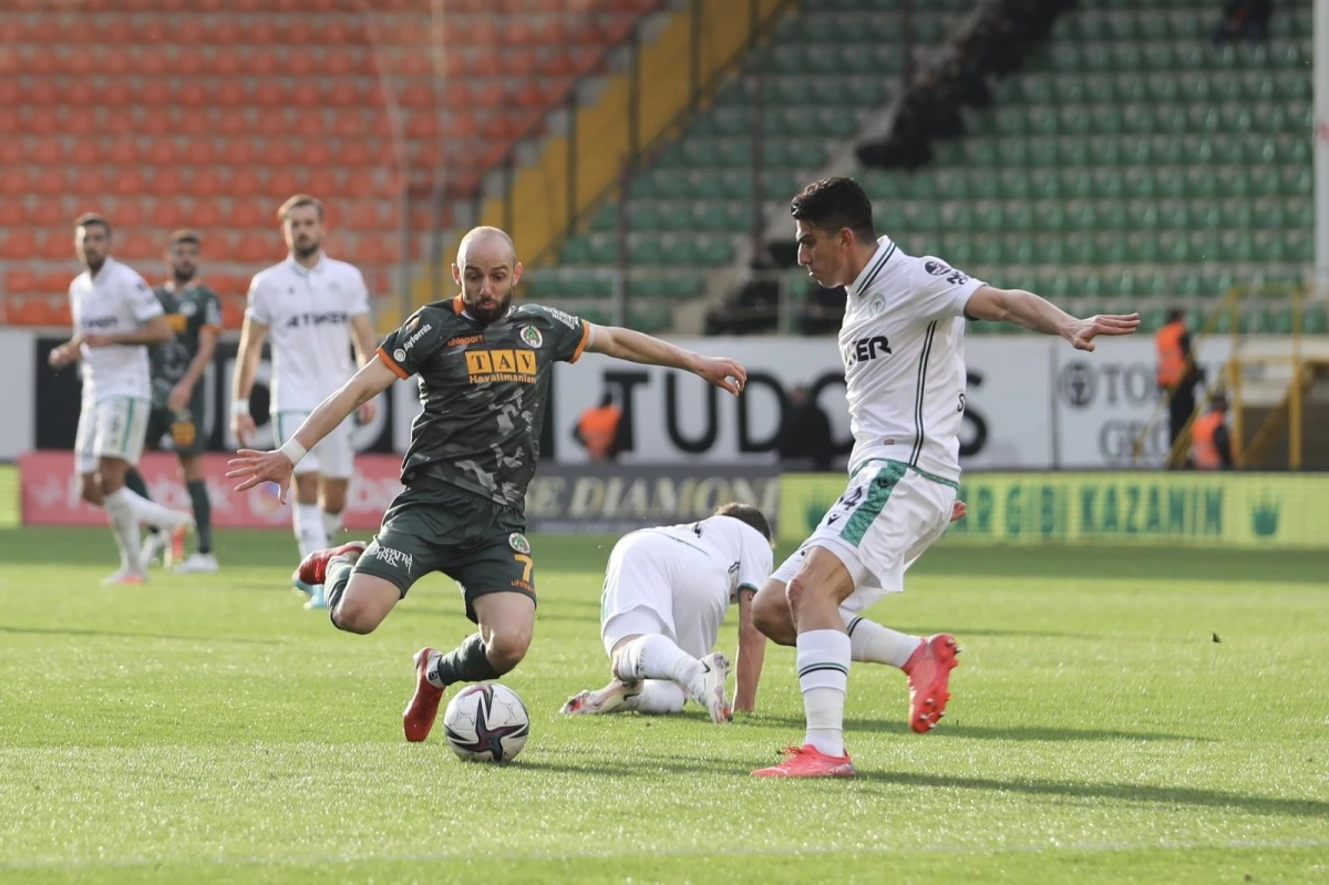 Spor Toto Süper Lig: Alanyaspor: 5 - Konyaspor: 1 (Maç sonucu)
