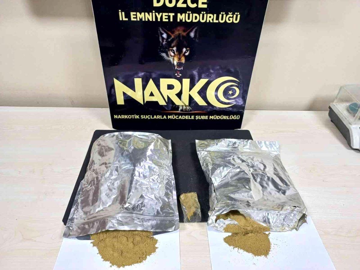 1703 gram uyuşturucu ele geçirildi
