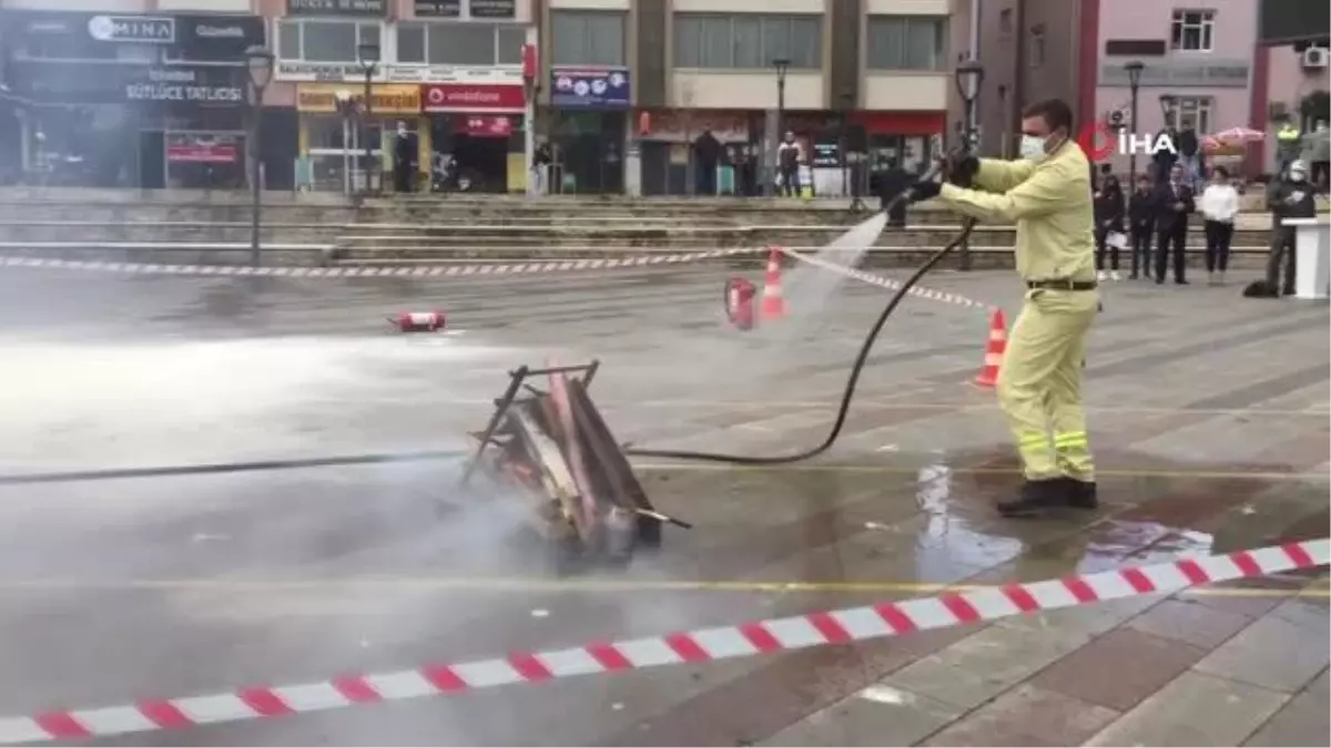 Alaşehir\'de öğrencilere yangın ve deprem eğitimi