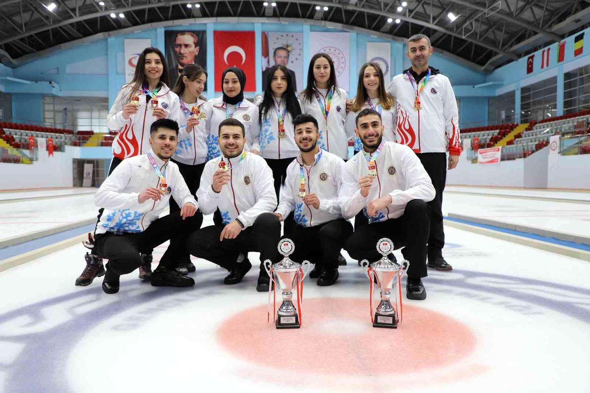 Buzda Atatürk Üniversitesi Rüzgârı