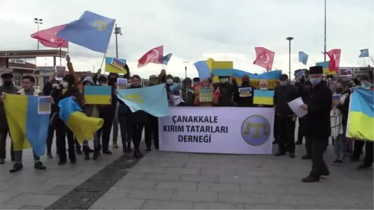 ÇANAKKALE - Rusya\'nın Ukrayna\'ya saldırısı protesto edildi