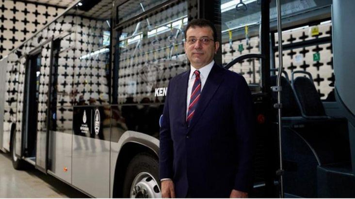 Ekrem İmamoğlu: Yeni metrobüsler geliyor, kalanı için Cumhurbaşkanlığı onayını bekliyoruz