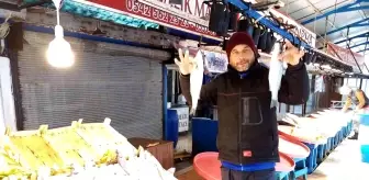 Fırtına balık tezgahlarına esti