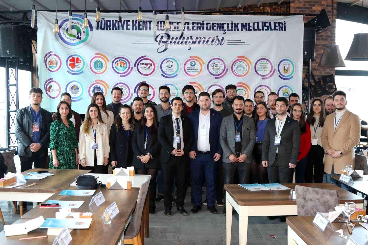Son dakika haberleri | Gençlik Meclisleri Ukrayna-Rusya savaşını kınadı