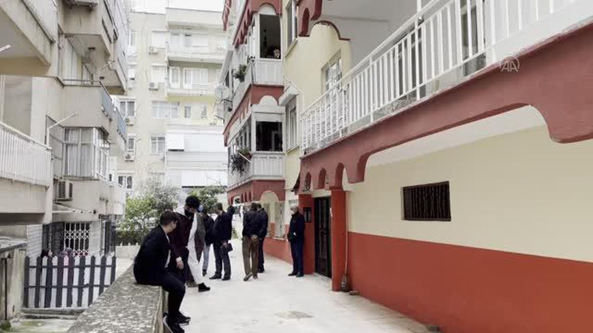 Kendisinden haber alınamayan kişi evinde ölü bulundu