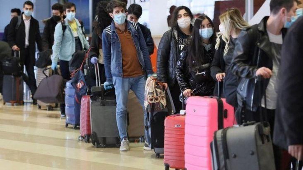 Kiev Büyükelçiliği, Ukrayna\'daki vatandaşlara seslendi: Trenler kalkacak, güvenliğinize dikkat ederek yetişin!