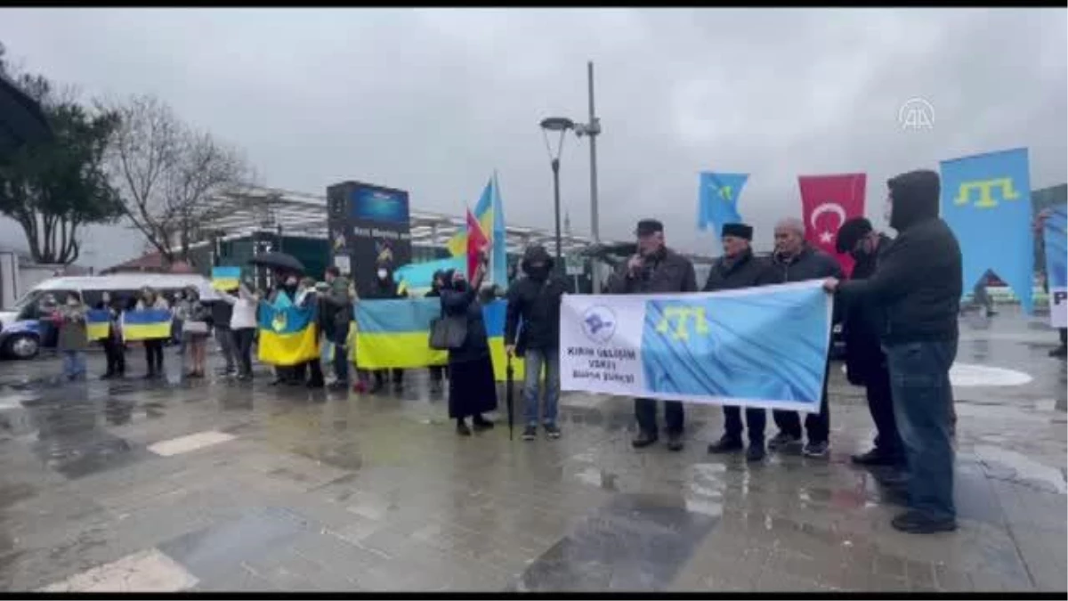 Kırım Türkleri ve Ukraynalılar, Rusya\'yı protesto etti