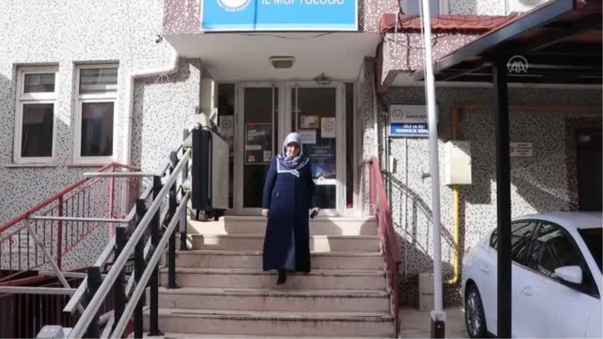 Kur\'an kursu öğreticisi, 28 Şubat\'ta maruz kaldığı ayrımcılığı unutamıyor