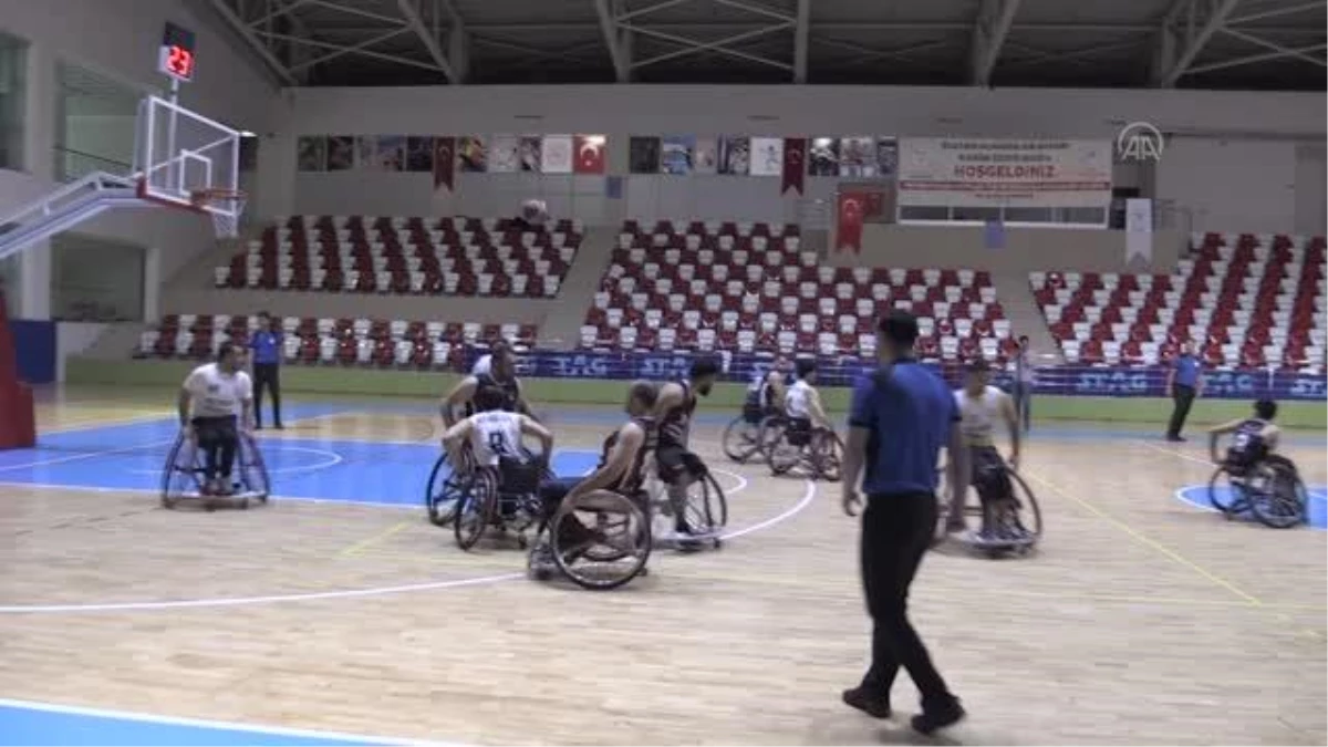 Muş Tekerlekli Sandalye Basketbol Takımı, Gaziantepspor\'u yendi