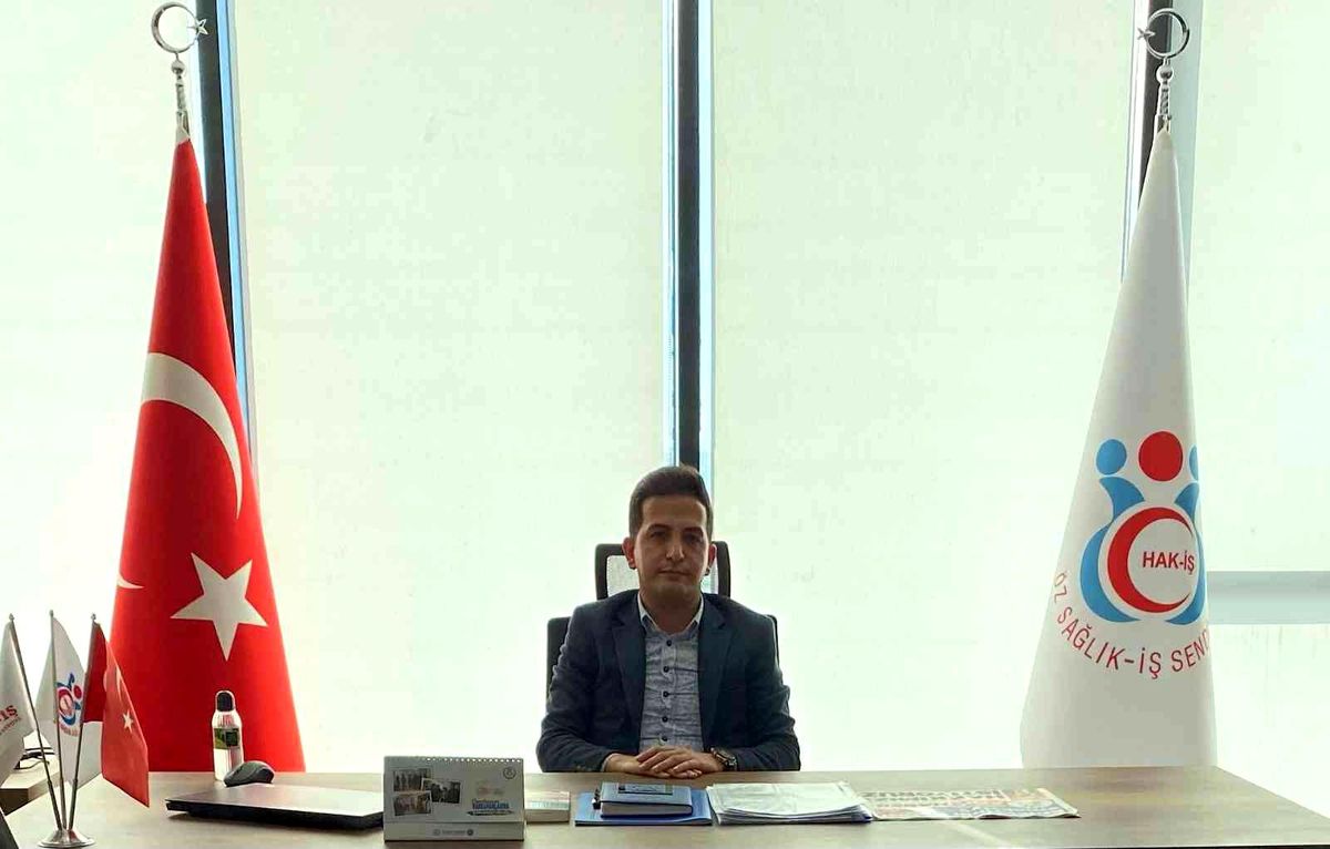 Öz Sağlık İş Sendikası Diyarbakır Şube Başkan Aküzüm: "28 Şubat darbesini kınıyoruz"
