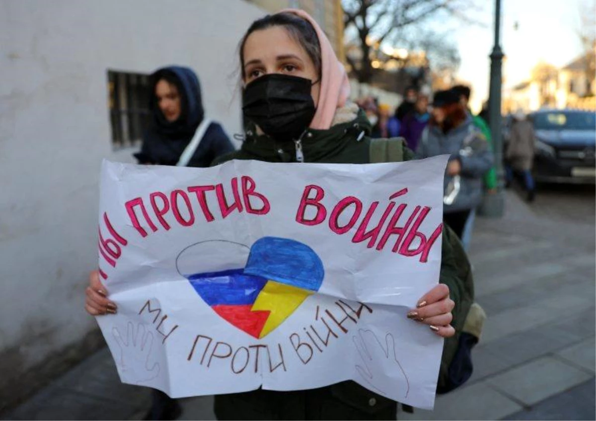 Rusya\'da Ukrayna savaşına karşı çıkanların sayısı artıyor: \'Savaşa sessiz kalmak utanç verici\'