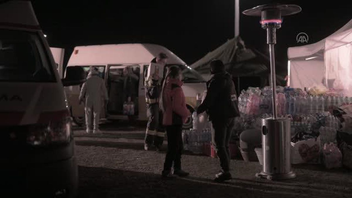 Rusya'nın Ukrayna'ya saldırılarının ardından siviller Slovakya'ya gelmeye devam ediyor