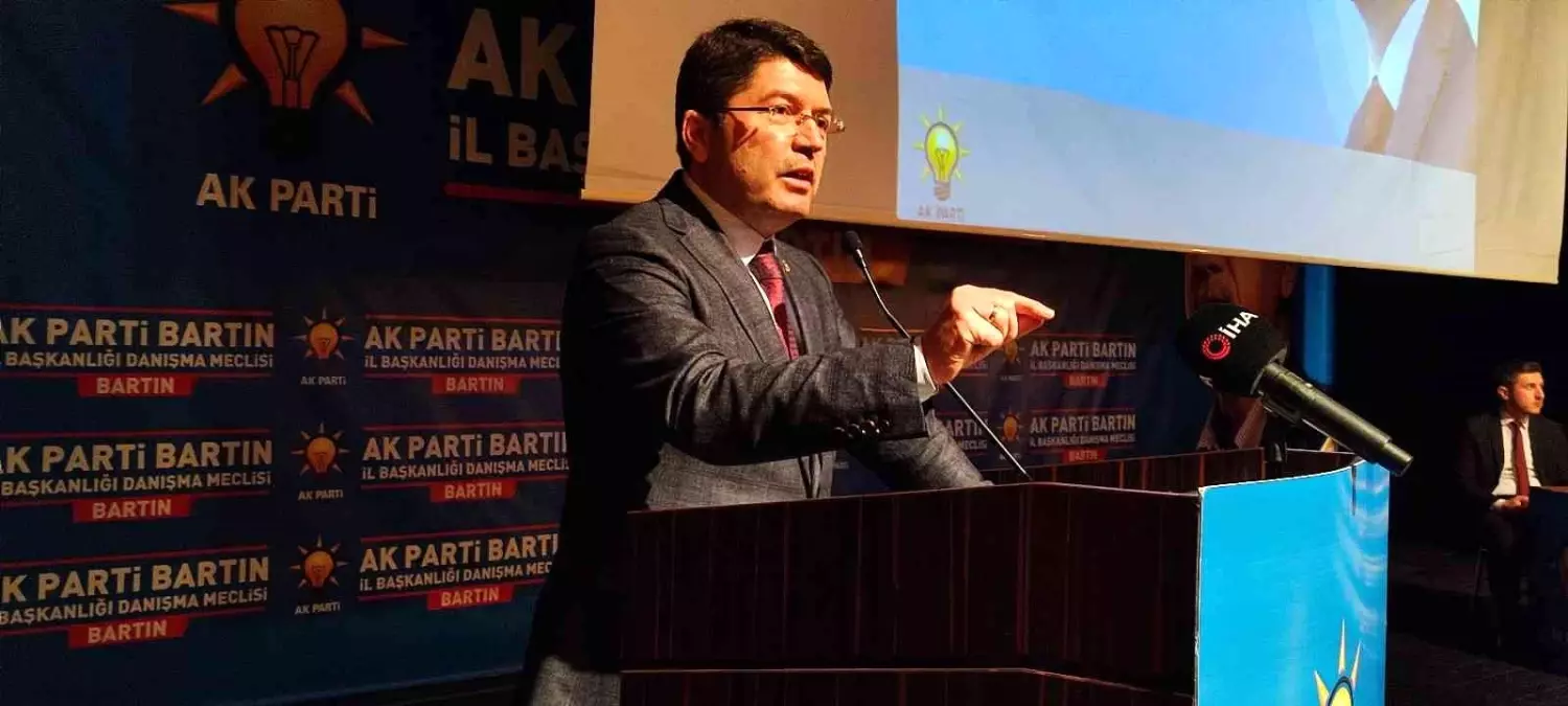 TBMM Adalet Komisyonu Başkanı Tunç: 'Ukrayna iki güvenlik konseyi üyesi arasında sıkışmış kalmış'