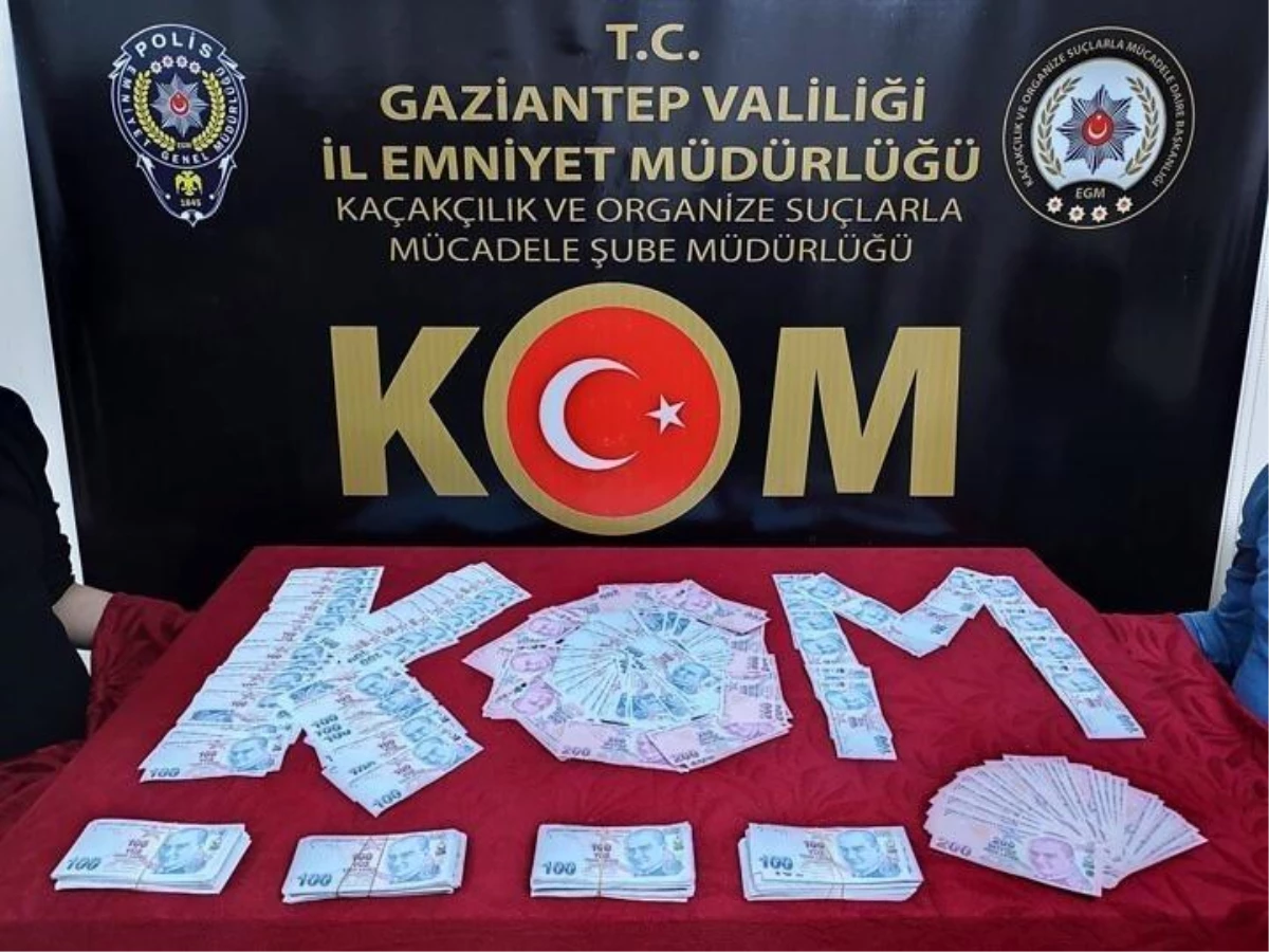 Gaziantep\'te 981 adet sahte 100 ve 200 liralık banknotlar ele geçirildi
