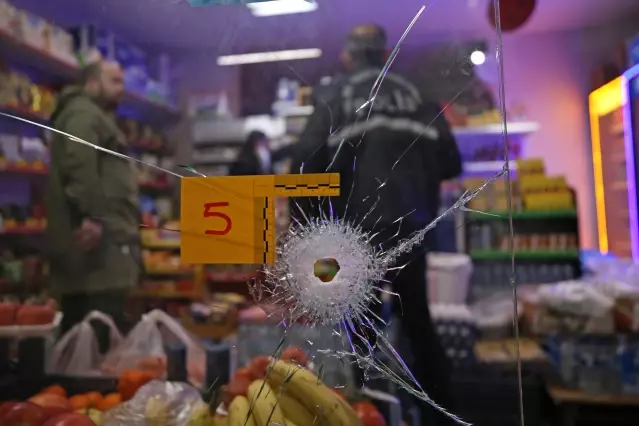 2 kişi silahlı saldırıda yaralandı